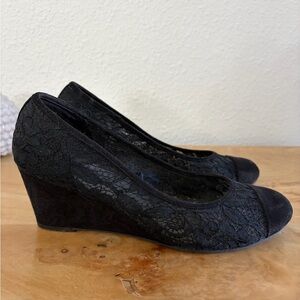Seychelles Black Lace Wedges